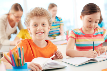 Chương trình Đọc Viết Sáng Tạo